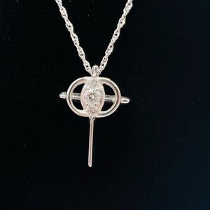 14k White Gold & Diamond Christan Marriage Symbol Pendant Necklace